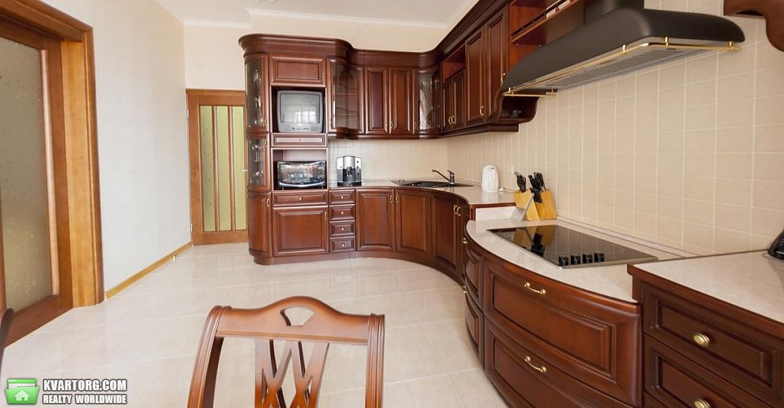 Rent out 3-room apartment. Киев, бульвар Леси Украинки — photo 6