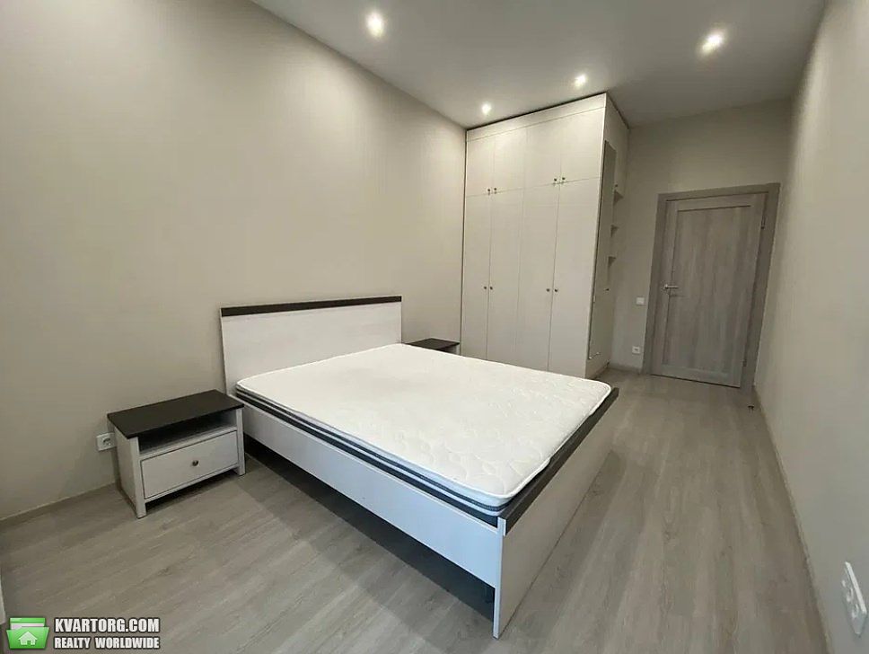 Rent out 2-room apartment. Киев, Коновальца — photo 7
