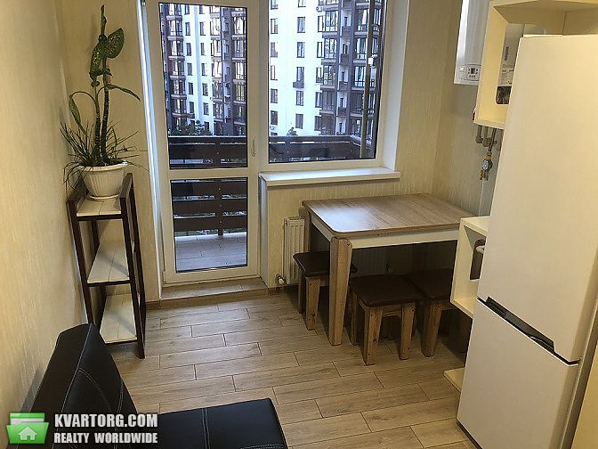 Rent out 1-room apartment. Киевская обл., Небесной Сотни — photo 2
