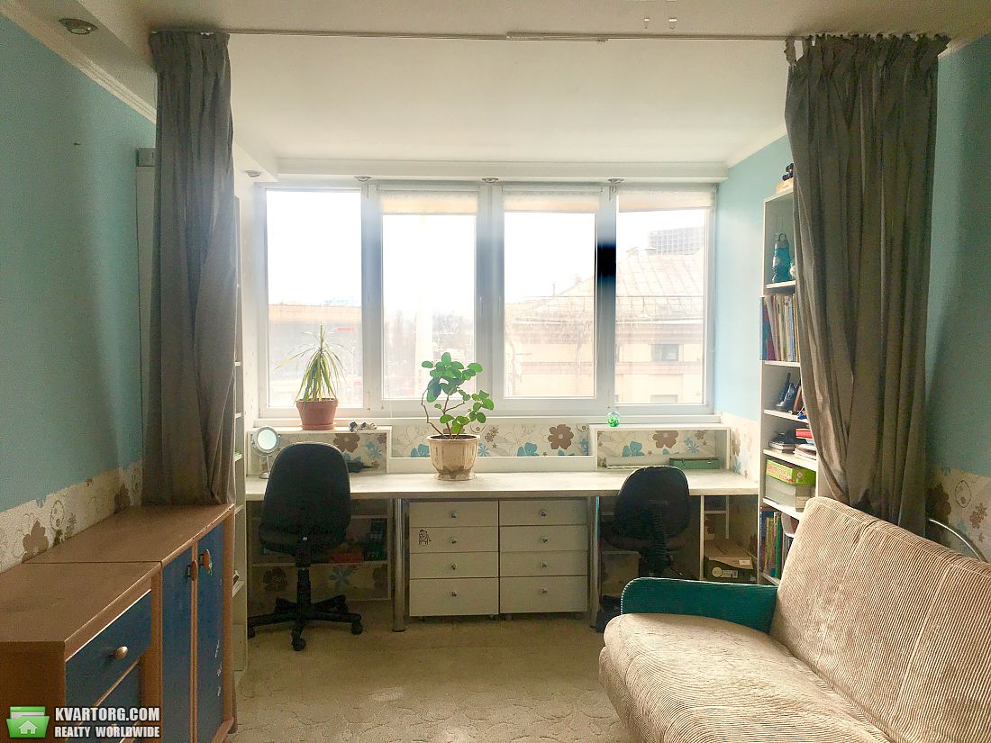Sell 3-room apartment. Киев,  Дмитриевская — photo 3