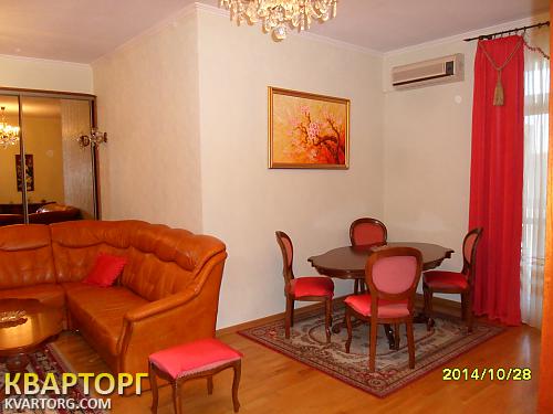 Rent out 2-room apartment. Киев,  Воровского — photo 1