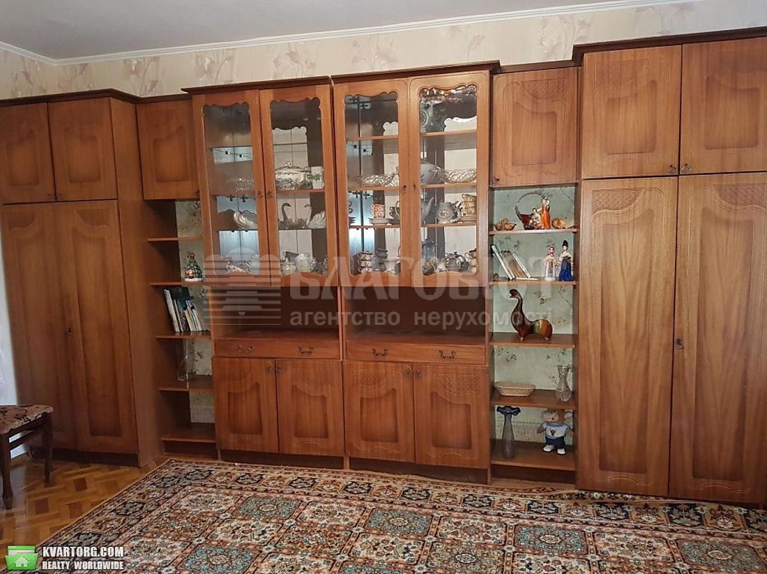 Rent out 3-room apartment. Киев,  метро "Харьковская" — photo 9