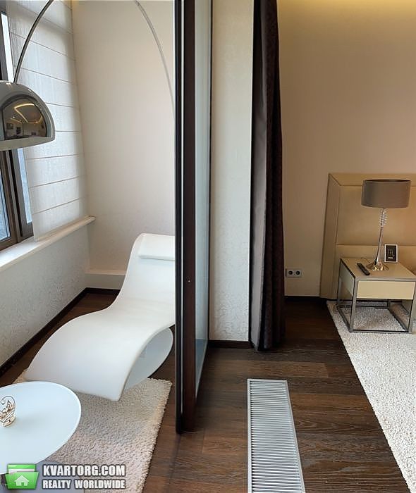 Sell 4-room apartment. Киев,  Щорса — photo 6