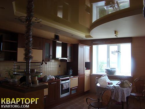 Rent out 3-room apartment. Одесса, Кленгвая — photo 1