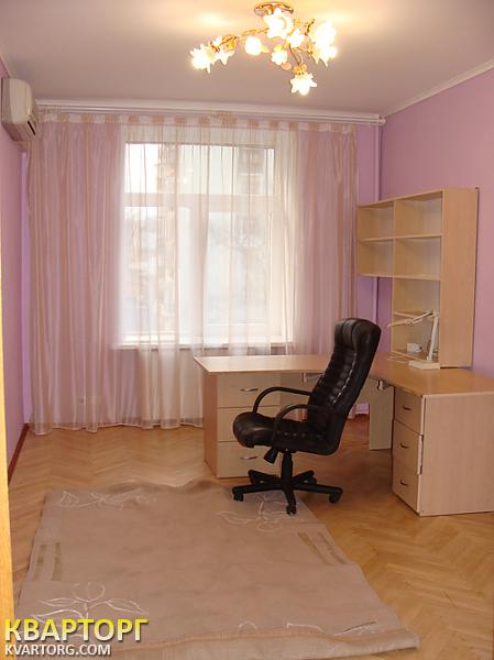 Rent out 3-room apartment. Киев, Большая Васильковская — photo 8