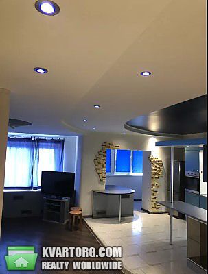Rent out 2-room apartment. Киев,  Бажана — photo 2