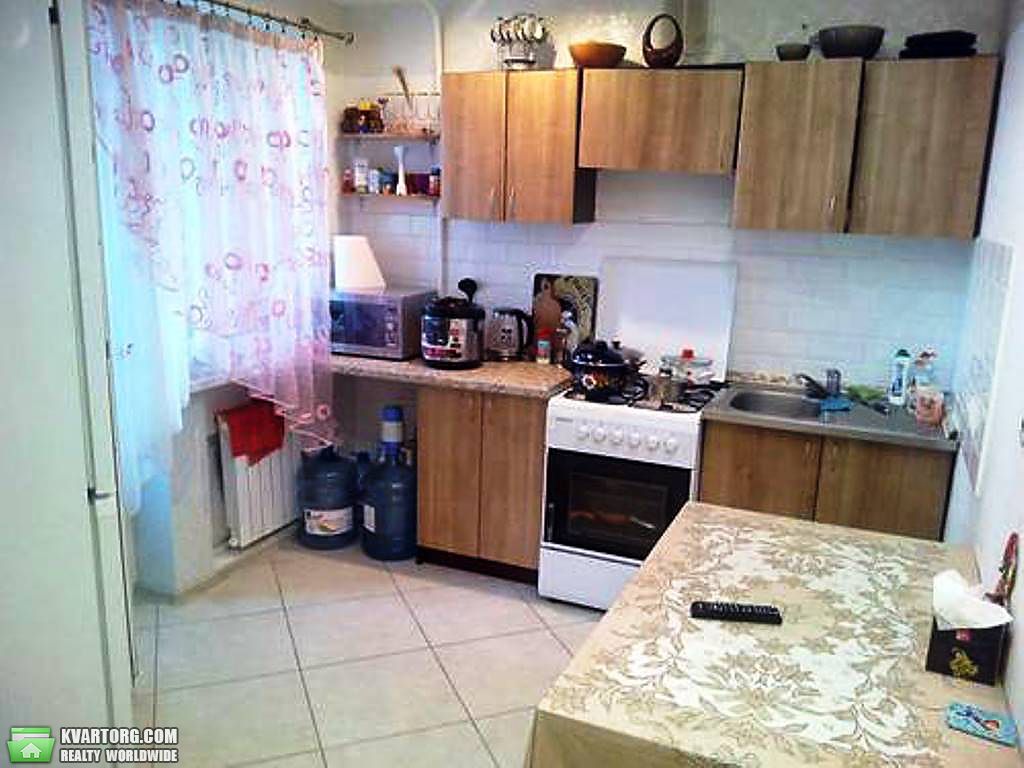Sell 2-room apartment. Киев,  Приречная — photo 2