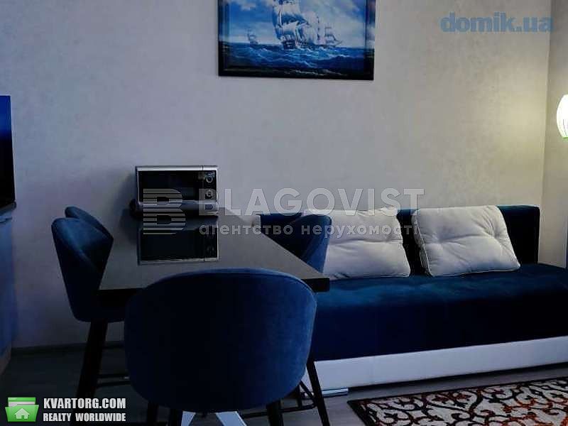 Rent out 2-room apartment. Киев,  Антоновича — photo 6