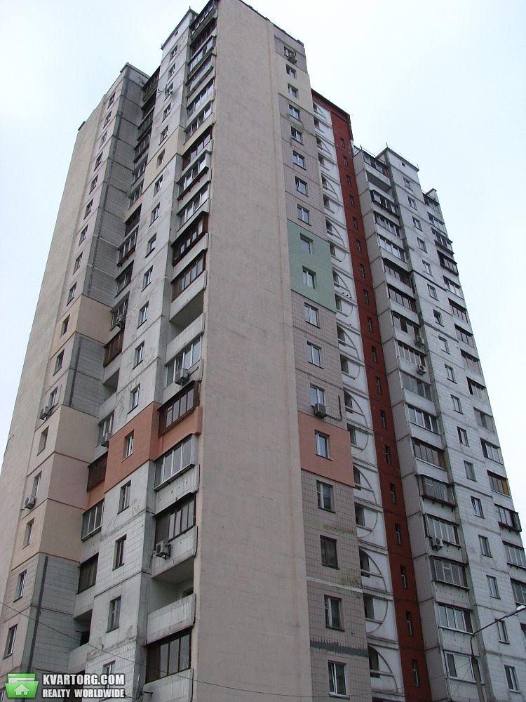 Sell 3-room apartment. Киев,  Бажана — photo 2