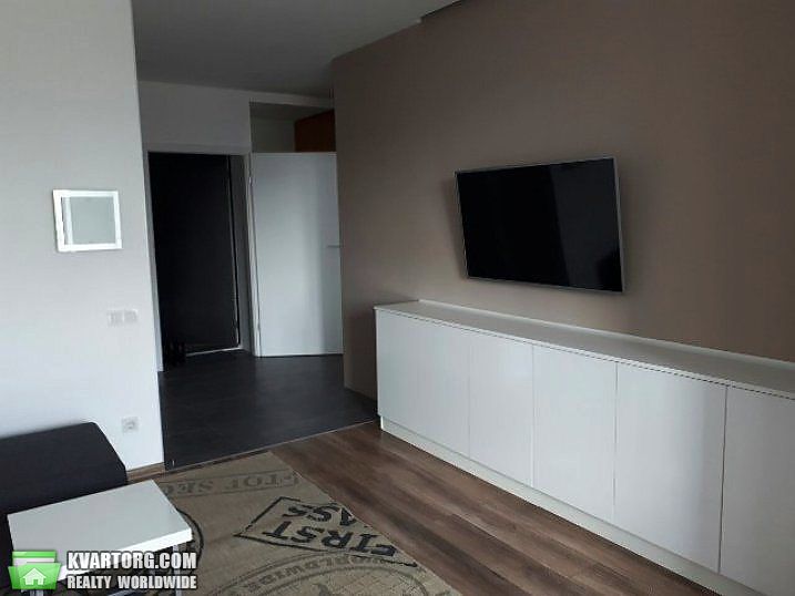 Rent out 2-room apartment. Днепропетровск,  Жуковского — photo 10