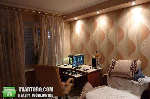 Sell 2-room apartment. Киев, Братиславская — photo 1