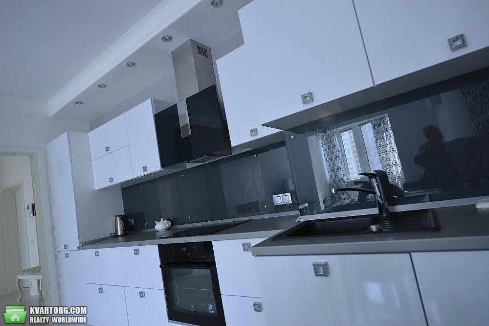 Sell 2-room apartment. Киев, Днепровская наб — photo 4