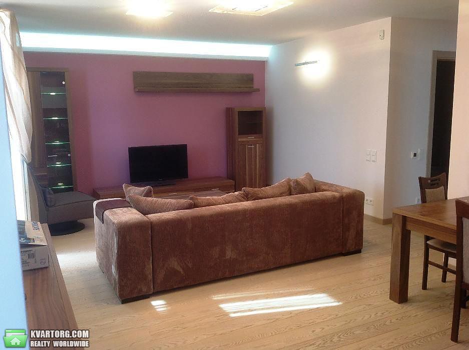Rent out 3-room apartment. Киев, Деловая — photo 4