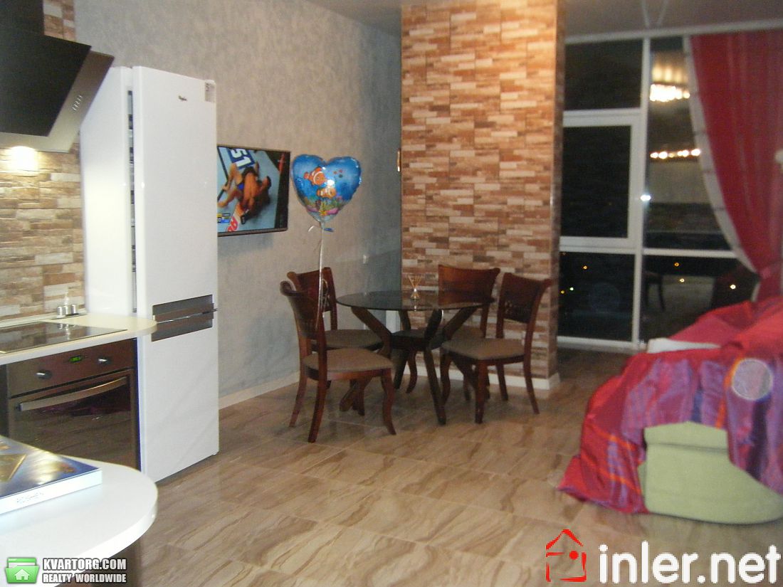Sell 3-room apartment. Одесса, Жемчужная — photo 1