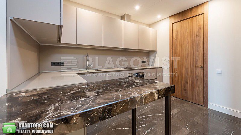 Rent out 3-room apartment. Киев,  Шевченко бул — photo 9