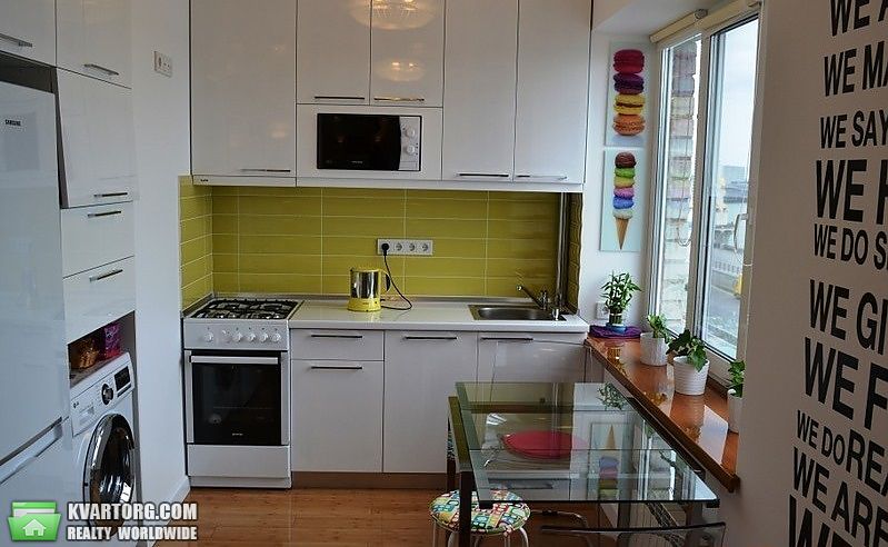 Sell 2-room apartment. Киев,  Набережно-Крещатикская — photo 4
