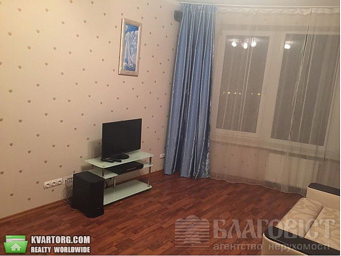 Sell 1-room apartment. Киев,  Днепровская наб — photo 2