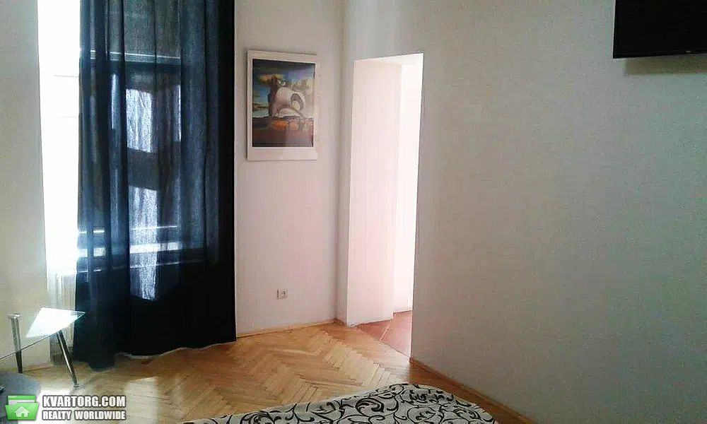 Rent out 1-room apartment. Львов, коло площі Ринок — photo 6