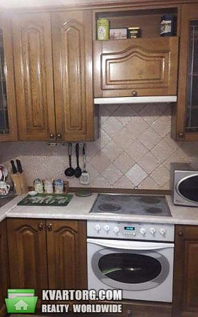 Rent out 3-room apartment. Киев,  Ревуцкого — photo 2