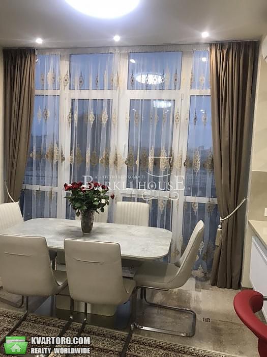 Rent out 3-room apartment. Киев,  Златоустовская — photo 3