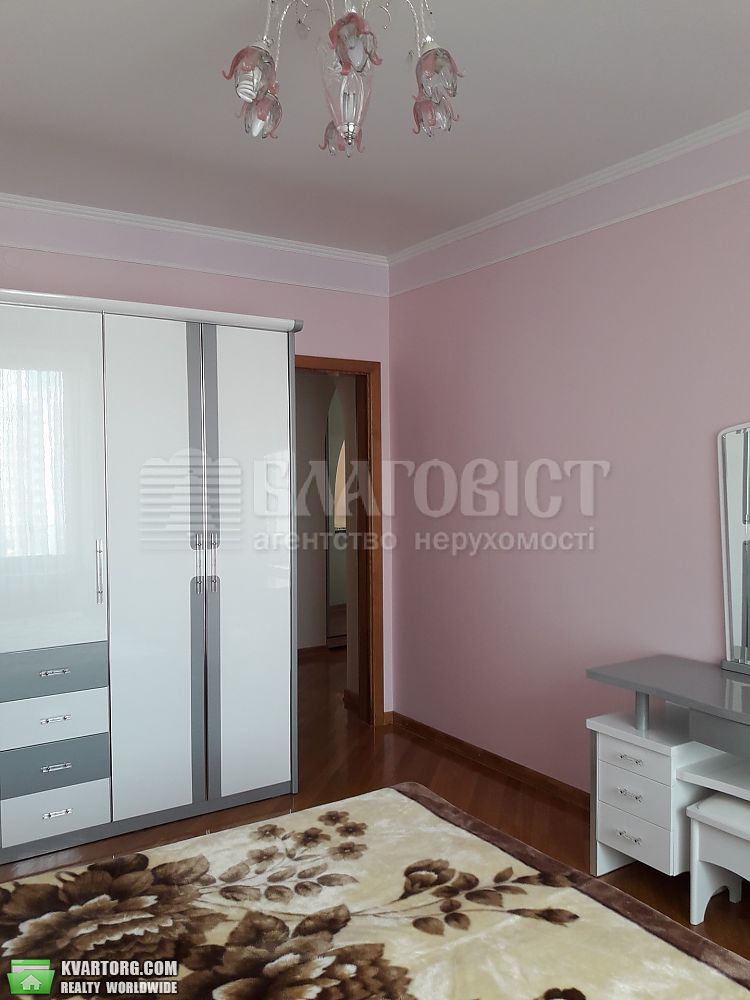 Sell 3-room apartment. Киев,  Ломоносова — photo 2
