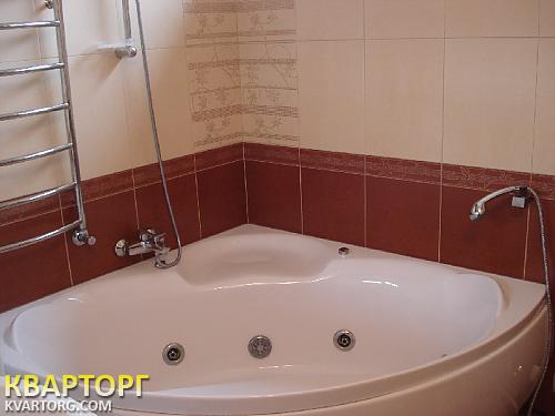 Rent out house. Киев, Богатырская — photo 4