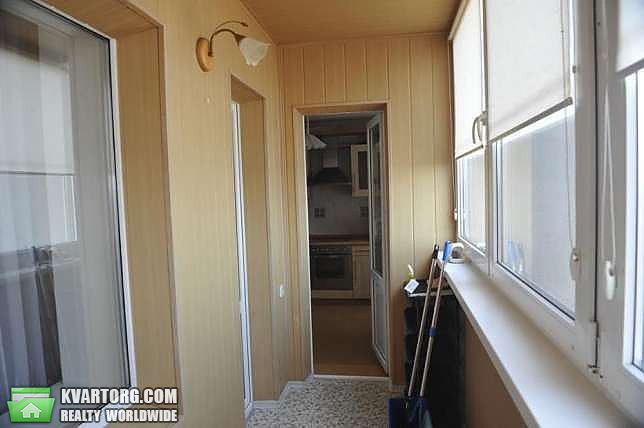Rent out 3-room apartment. Киев, Декабристов — photo 9