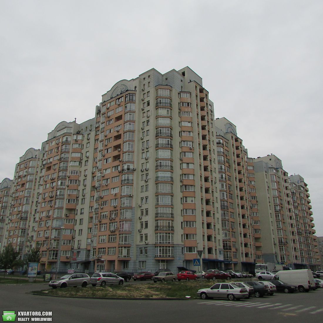 Sell 3-room apartment. Киев,  Ломоносова — photo 1