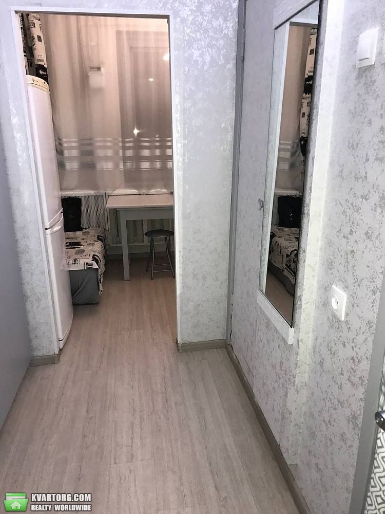 Rent out 1-room apartment. Киев, Л.Руденко — photo 6