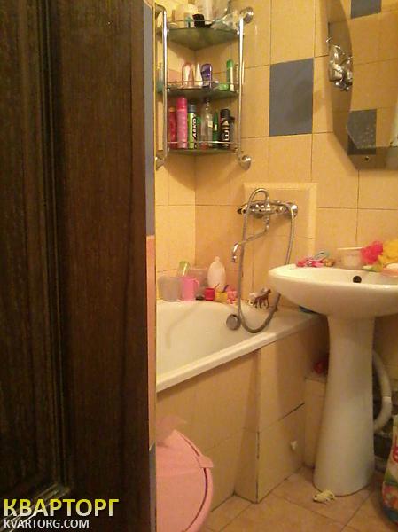 Sell 2-room apartment. Киев, Малокитаевская — photo 4