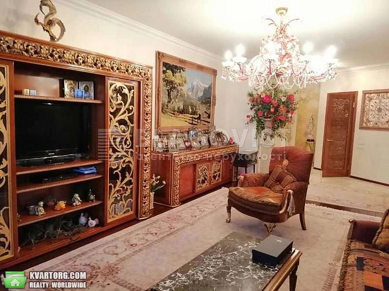 Sell 3-room apartment. Киев,  Ковпака — photo 1