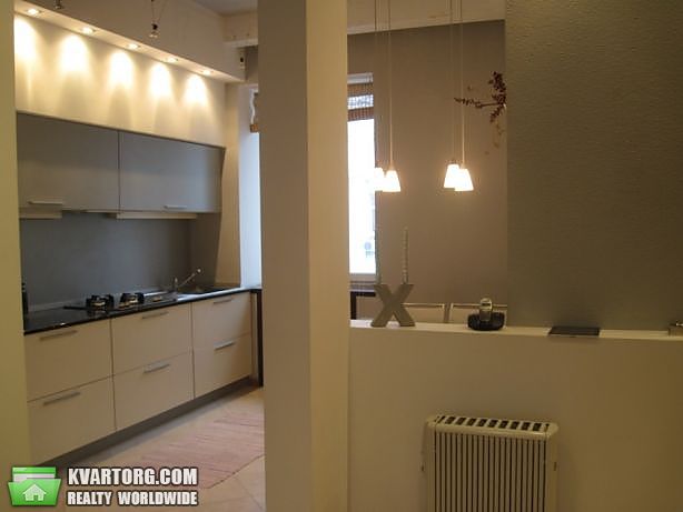 Rent out 2-room apartment. Киев,  Лютеранская — photo 3