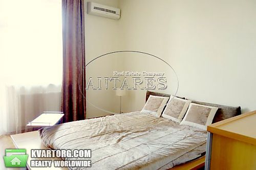 Rent out 3-room apartment. Киев,  Павловская — photo 2