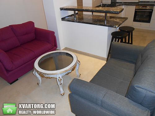 Rent out 2-room apartment. Киев, Леси Украинки бул — photo 3