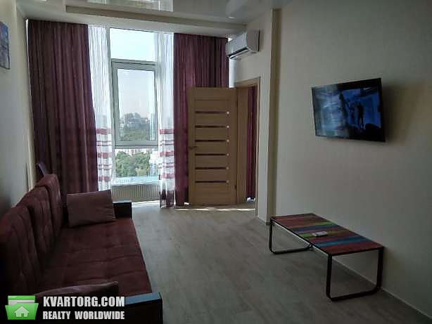 Rent out 1-room apartment. Одесса, Французский бульвар — photo 1