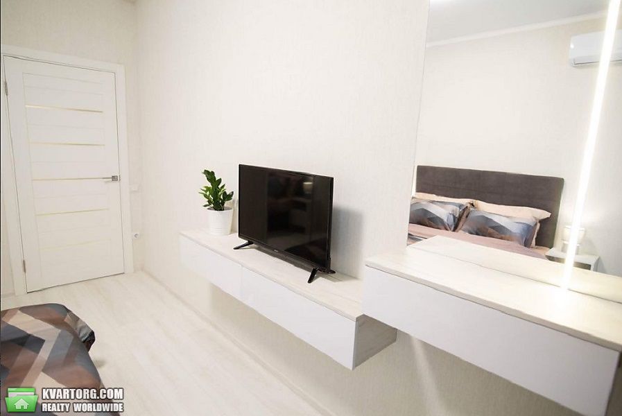 Sell 1-room apartment. Киев, Максимовича — photo 7