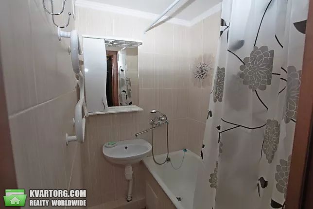 Rent out 1-room apartment. Киев, Братиславская — photo 3