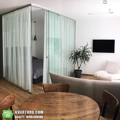Rent out 1-room apartment. Киев,  Герцена — photo 3