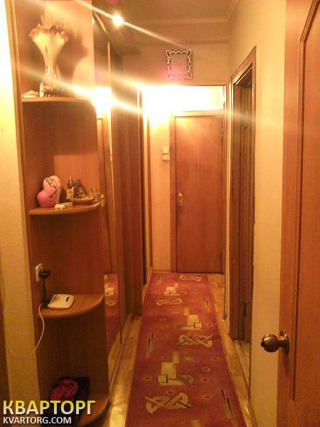 Sell 2-room apartment. Киев,  Автозаводская — photo 4