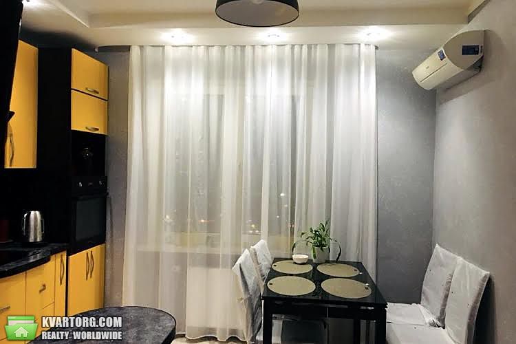 Rent out 3-room apartment. Киев,  Григоренко пр — photo 4