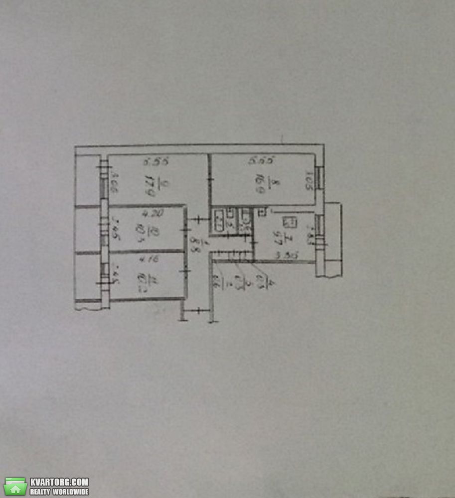 Rent out 4-room apartment. Днепропетровск, Набережная Победы — photo 1