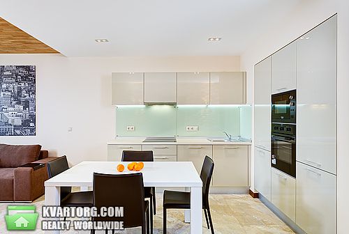 Rent out 2-room apartment. Киев, пр-т 40-летия Октября — photo 2