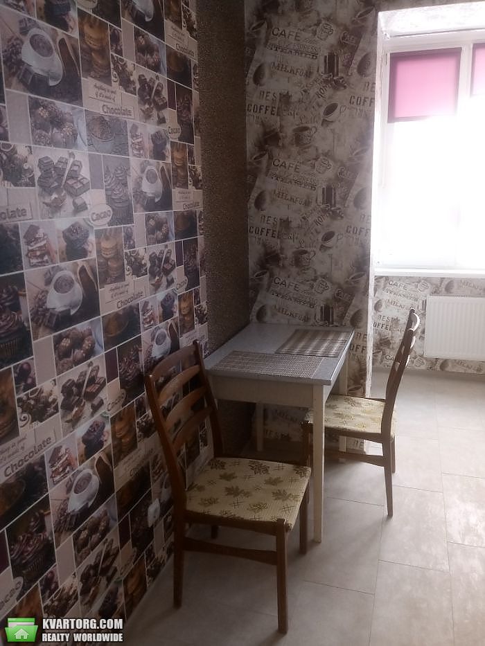 Rent out 1-room apartment. Киев, Тернопольская — photo 1
