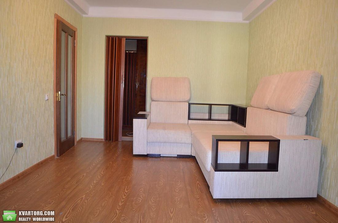 Rent out 2-room apartment. Киев,  Дружбы Народов бул — photo 4