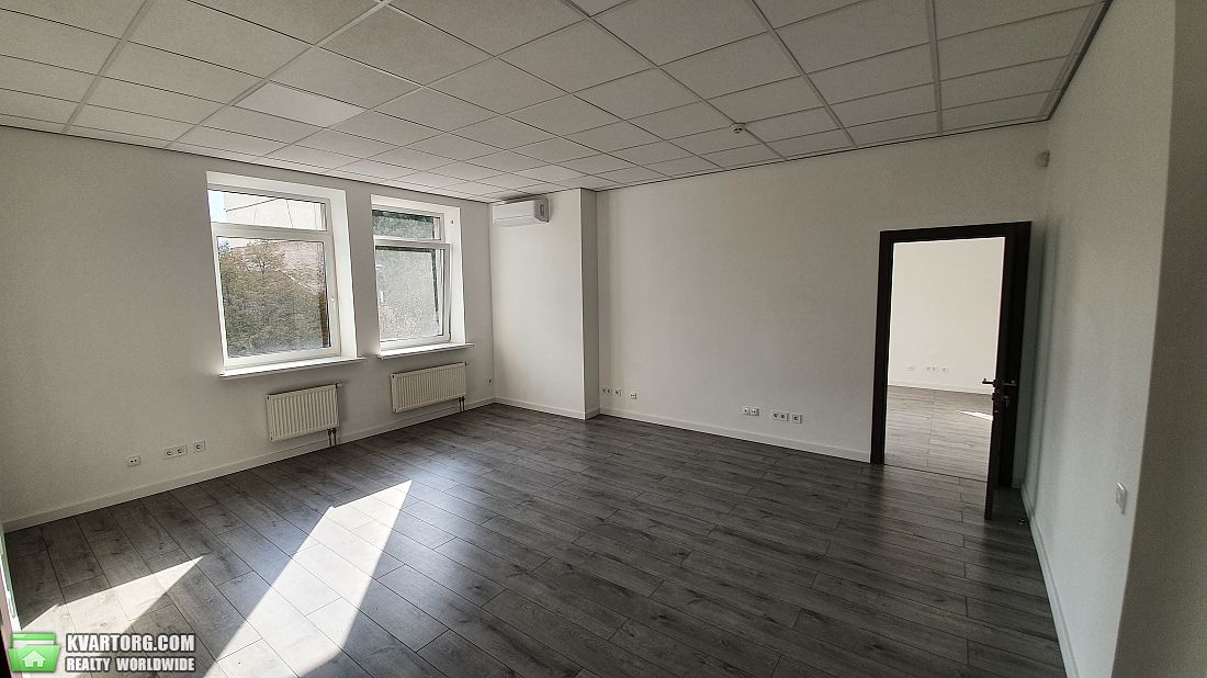 Sell office. Киев, Провиантская, 3 — photo 1