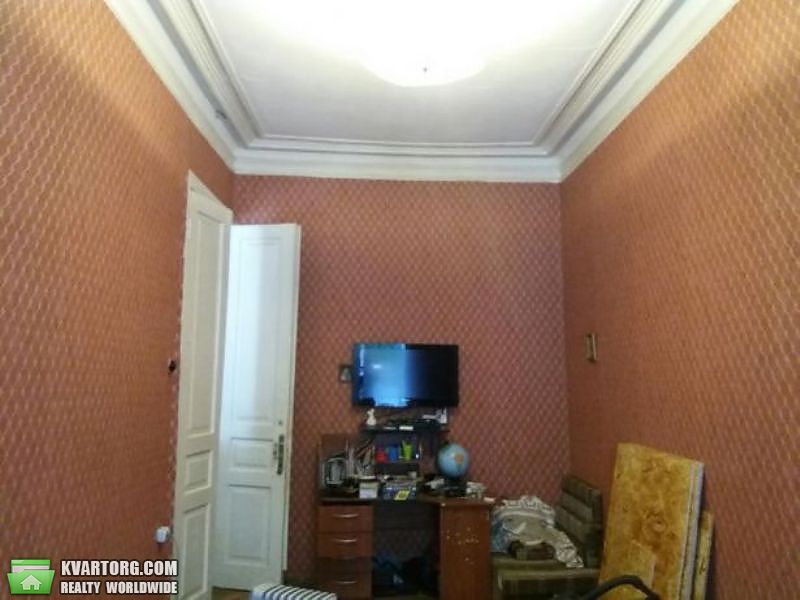 Sell 2-room apartment. Киев,  Лабораторная — photo 3