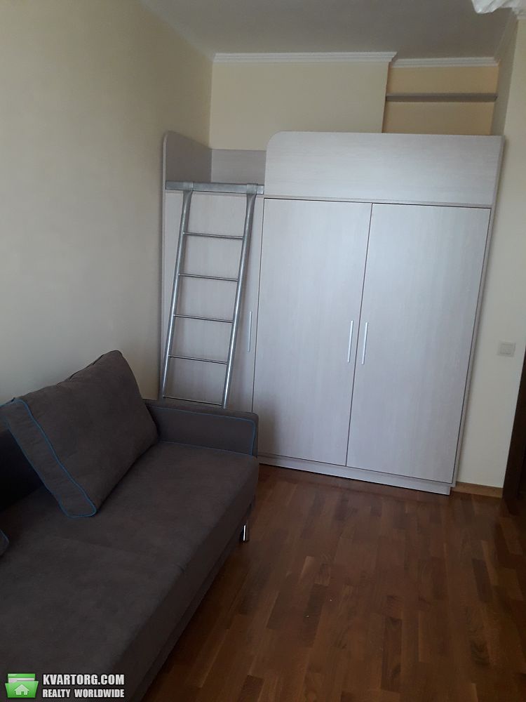 Rent out 2-room apartment. Киев, Максимовича — photo 3