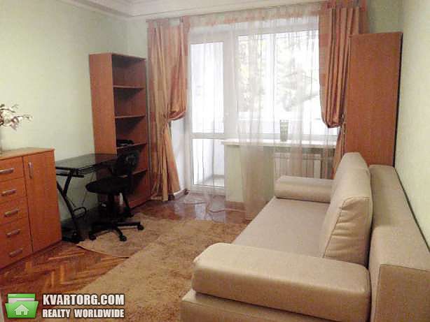 Rent out 3-room apartment. Киев,  Соломенская — photo 6
