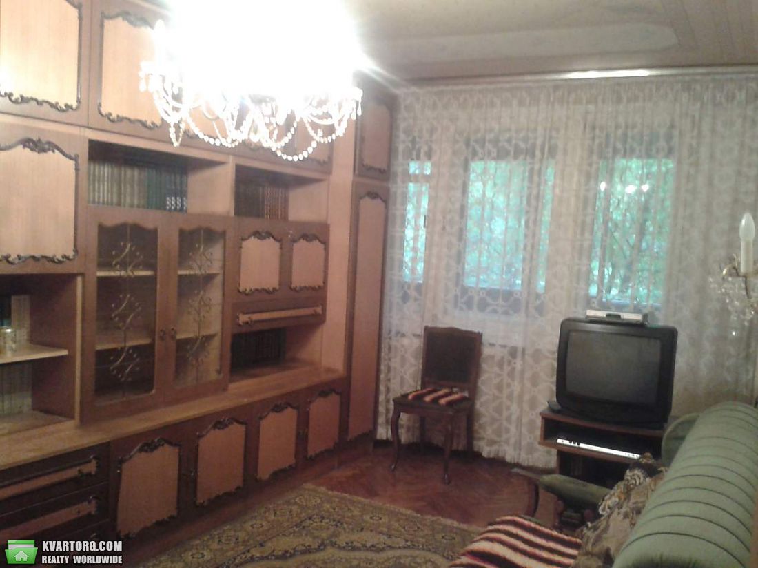 Sell 2-room apartment. Киев,  Большая Васильковская — photo 1