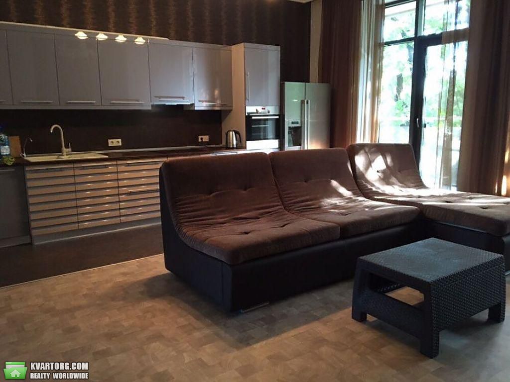 Rent out 3-room apartment. Киев,  Победы пр — photo 1